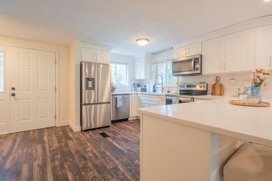 25 E Chamberlain Rd unit G, MerriMacK, NH 03054 - photo 5