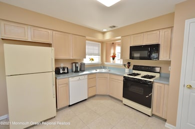 2712 Rockport Ln, Toms River, NJ 08755 - photo 5