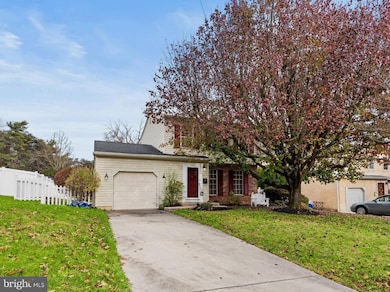 8143 Lare St, Philadelphia, PA 19128 - photo 2