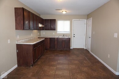 501 E Allen Ave, Jonesboro, AR 72401 - photo 4