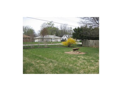 More front yard towards side street which is nicel
