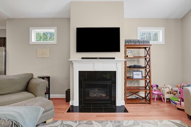 5704HighgrovePlace-5