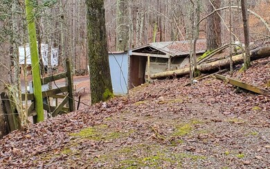 69 26th St, Ellijay, GA 30540 - photo 4