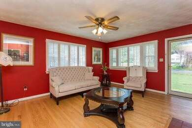 8021 Mclean St, Manassas, VA 20111 - photo 2