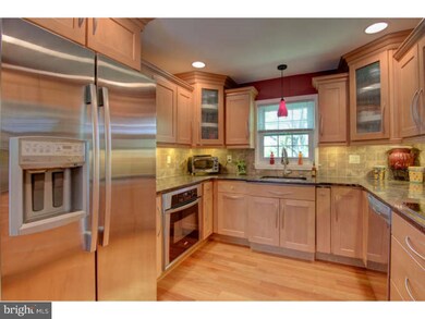 6 Holder Rd, Kendall Park, NJ 08824 - photo 5