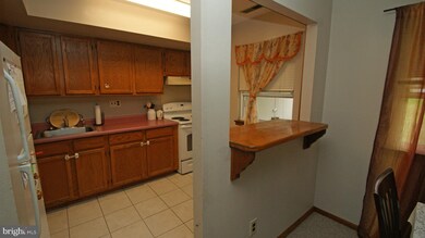 34 Derry Dr, North Wales, PA 19454 - photo 5