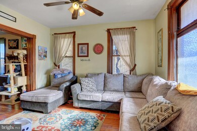 125 W 3rd St, Waynesboro, PA 17268 - photo 5