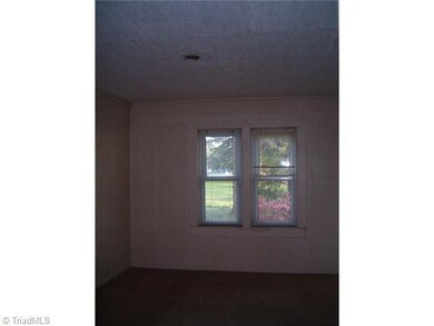 780 Coleridge Rd, Ramseur, NC 27316 - photo 6