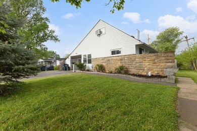 34 S 17th Ave, Beech Grove, IN 46107 - photo 2