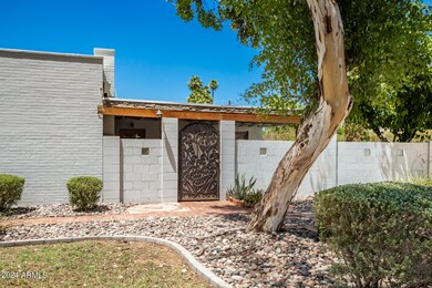 802 E Edgemont Ave, Phoenix, AZ 85006 - photo 3