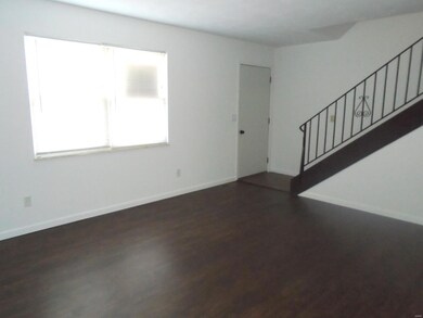 7 Sunset Dr unit B, Freeburg, IL 62243 - photo 2