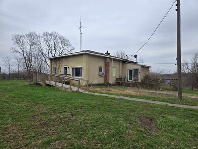 9018 S State Road 13, Wabash, IN 46992 - photo 2