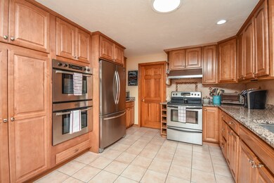 35 Roland Way, Milford, MA 01757 - photo 6