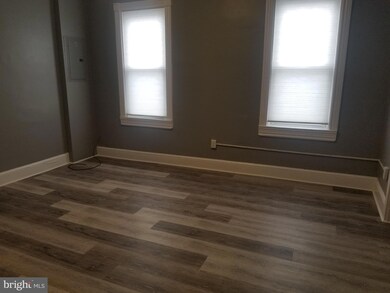 329 N Burlington St unit B, Gloucester City, NJ 08030 - photo 5