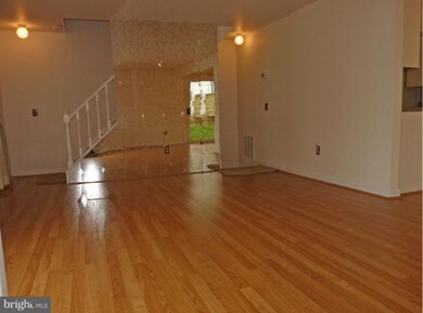 33 Fox Run Ct, Reisterstown, MD 21136 - photo 5