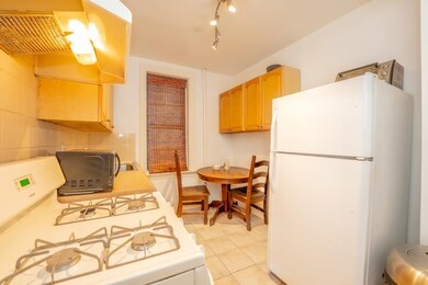 240 Clendenny Ave unit 2, Jersey City, NJ 07304 - photo 7
