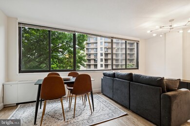 Carriage House unit 510, Washington, DC 20037 - photo 6