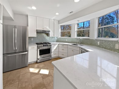 12732 Sulgrave Dr, Huntersville, NC 28078 - photo 2