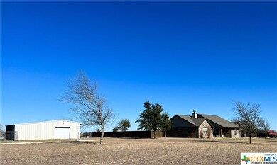 918 Quail Run Dr, Troy, TX 76579 - photo 2