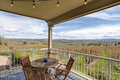 6 Stunning Valley Views