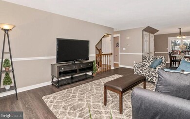 652 Knightsbridge Dr, Hagerstown, MD 21740 - photo 4