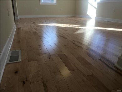 937 6th St, Whitehall, PA 18052 - photo 7