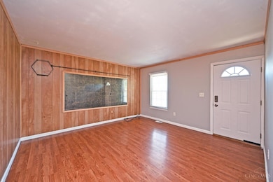 11992 Pippin Rd, Cincinnati, OH 45231 - photo 7