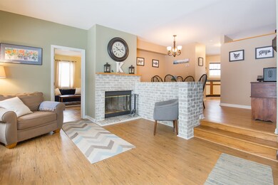 144 Hayes Ave unit 144, South Burlington, VT 05403 - photo 2