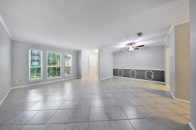 1111 Country Place Dr, Houston, TX 77079 - photo 4