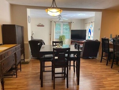 8 Scott Terrace unit 4, Holden, MA 01520 - photo 6