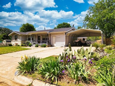 301 Anderson Dr, Hurst, TX 76053 - photo 3