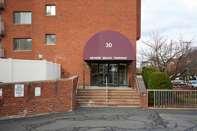 Parkway Plaza South unit 204, Medford, MA 02155 - photo 2