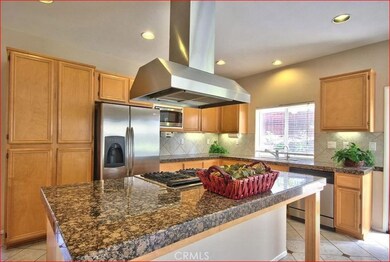 35976 Avignon Ct, Winchester, CA 92596 - photo 5