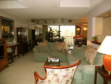 3465 Amboy Rd unit 4C, Staten Island, NY 10306 - photo 4
