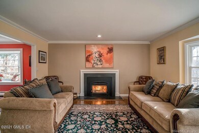 7 Hunting Ridge Rd, Stamford, CT 06903 - photo 4