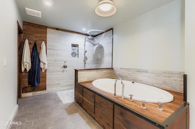 2548 E Turney Ave, Phoenix, AZ 85016 - photo 3