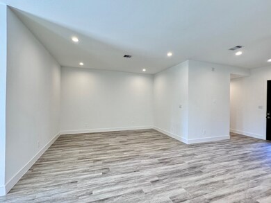 14126 Primrose Ridge Ln, Shenandoah, TX 77384 - photo 6