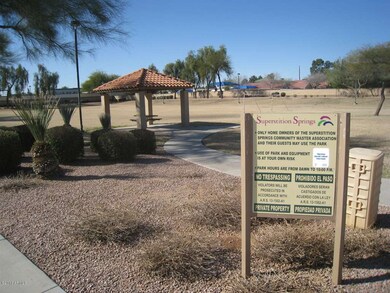 2337 S Edgewater, Mesa, AZ 85209 - photo 3