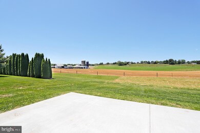 13844 Ideal Cir, Hagerstown, MD 21742 - photo 3