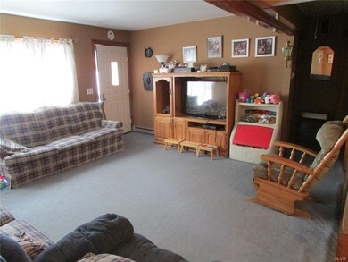 1542 Dale Ln, Bethlehem, PA 18018 - photo 5