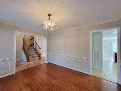 15947 Knolls Lodge Dr, Houston, TX 77095 - photo 7