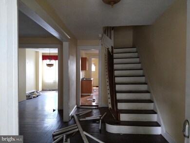 3933 W Mulberry St, Baltimore, MD 21229 - photo 2