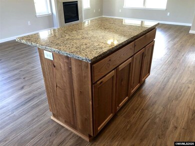 1923 SW 14th Ave, Albany, OR 97321 - photo 4