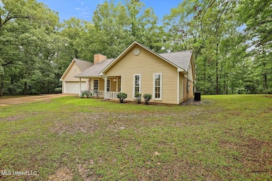 1554 Orchard Wood Rd, Terry, MS 39170 - photo 2