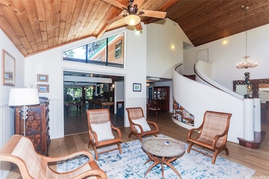 Unit #1 (Main House) High Wood Ceilings & Engineered Wood Flooring