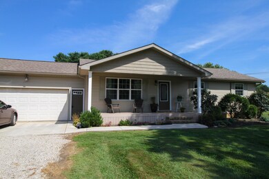 5400 Walnut Dr SE, Lancaster, OH 43130 - photo 2