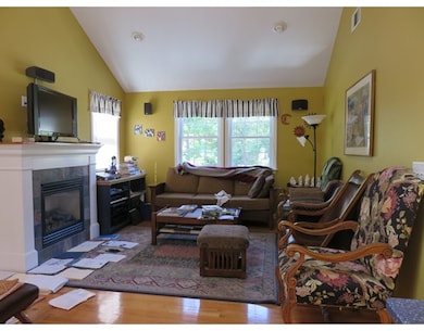 34 Pondover Rd unit 36, Billerica, MA 01821 - photo 3