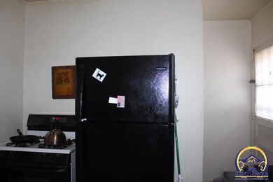 632 SW Randolph Ave, Topeka, KS 66606 - photo 6