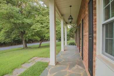 942 Mike Cir, Spartanburg, SC 29303 - photo 6