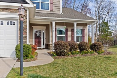 2429 Bearded Iris Ln, High Point, NC 27265 - photo 3